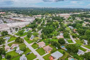 1318 59th St N, Saint Petersburg, FL 33710 - Photo 30