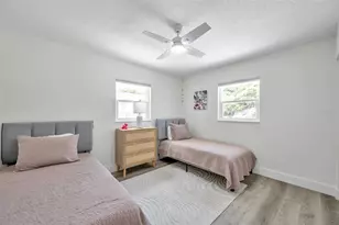 2310 Mary Sue St, Largo, FL 33774 - Photo 24