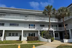 2001 World Pkwy Blvd, Clearwater, FL 33763 - Photo 34