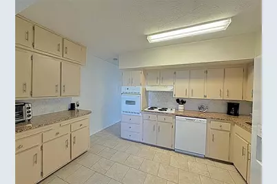2001 World Parkway Boulevard #7, Clearwater, FL 33763 - Photo 8
