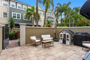 1425 Harbour Walk Rd, Tampa, FL 33602 - Photo 8