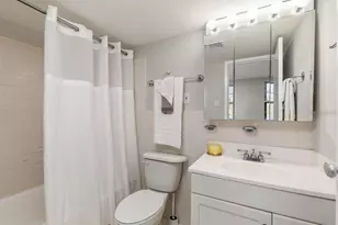 10355 Paradise Blvd, Treasure Island, FL 33706 - Photo 20