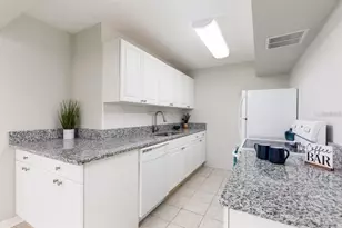 10355 Paradise Blvd, Treasure Island, FL 33706 - Photo 12