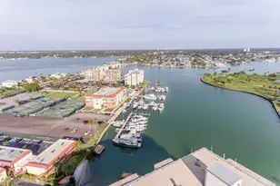 10355 Paradise Blvd, Treasure Island, FL 33706 - Photo 6
