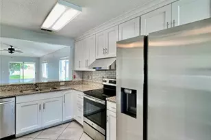 27147 Big Sur Dr, Wesley Chapel, FL 33544 - Photo 4