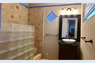 2306 W Saint Joseph Street, Tampa, FL 33607 - Photo 8
