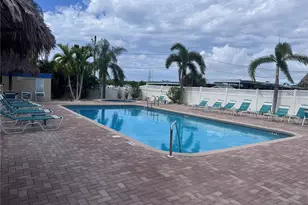 800 Cove Cay Dr, Clearwater, FL 33760 - Photo 28
