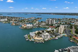 205 Dolphin Point, Clearwater Beach, FL 33767 - Photo 54