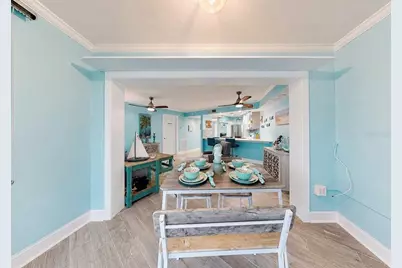 205 Dolphin Point #4, Clearwater Beach, FL 33767 - Photo 20