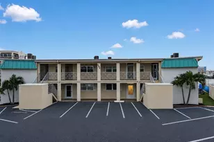 205 Dolphin Point, Clearwater Beach, FL 33767 - Photo 6