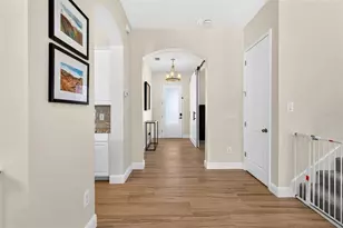 5954 Caldera Ridge Dr, Lithia, FL 33547 - Photo 10