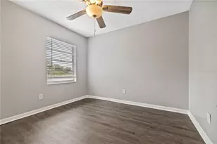 1221 E Mohawk Ave, Tampa, FL 33604 - Photo 10
