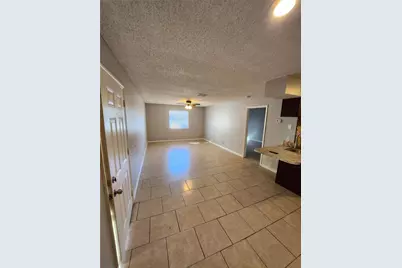 245 Red Maple Place, Brandon, FL 33510 - Photo 4