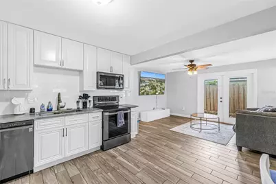 4411 W Leila Avenue, Tampa, FL 33616 - Photo 12