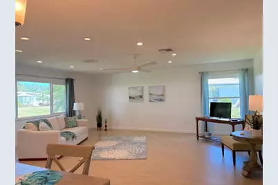 7410 8th Avenue W, Bradenton, FL 34209 - Photo 8