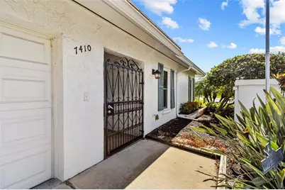 7410 8th Avenue W, Bradenton, FL 34209 - Photo 2