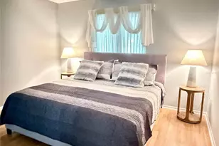 709 Hickory Ln, Bradenton, FL 34208 - Photo 22