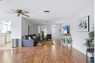 709 Hickory Ln, Bradenton, FL 34208 - Photo 10