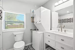 3219 40th St N, Saint Petersburg, FL 33713 - Photo 16