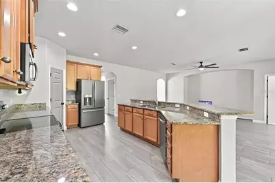 3403 Walden Reserve Drive, Plant City, FL 33566 - Photo 12