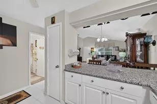 4772 Silver Cir, Zephyrhills, FL 33541 - Photo 14