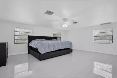 12409 N Boulevard, Tampa, FL 33612 - Photo 22