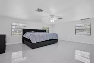 12409 N Blvd, Tampa, FL 33612 - Photo 22