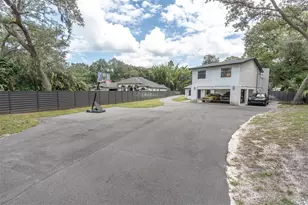 12409 N Blvd, Tampa, FL 33612 - Photo 70