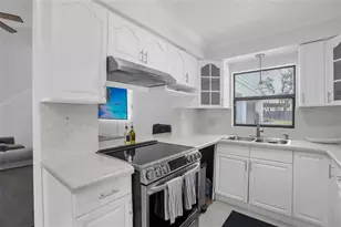 12409 N Blvd, Tampa, FL 33612 - Photo 16