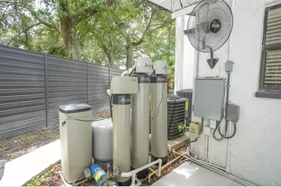 12409 N Boulevard, Tampa, FL 33612 - Photo 72