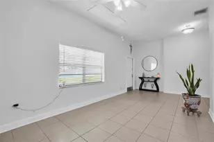 12409 N Blvd, Tampa, FL 33612 - Photo 44