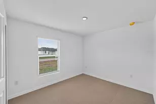 22568 Alcorn Ave, Port Charlotte, FL 33952 - Photo 14