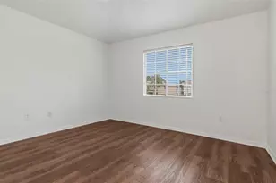 27512 Breakers Dr, Wesley Chapel, FL 33544 - Photo 42