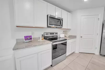 36558 Spanish Rose Drive, Dade City, FL 33525 - Photo 14