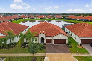 17109 Star Banks St, Wimauma, FL 33598 - Photo 1