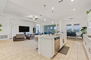 17109 Star Banks St, Wimauma, FL 33598 - Photo 12