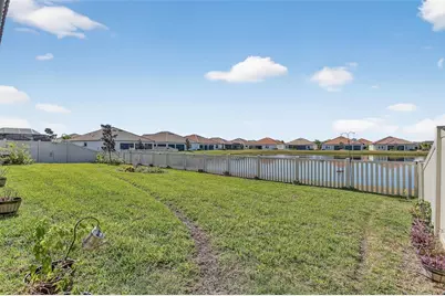 17109 Star Banks Street, Wimauma, FL 33598 - Photo 38