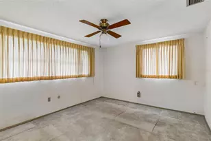 7520 Bougenville Dr, Port Richey, FL 34668 - Photo 22