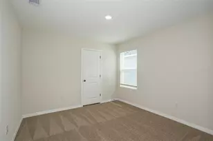 34634 Silent Pine Run, Dade City, FL 33525 - Photo 16
