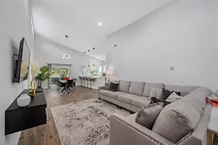 3717 E Clifton St, Tampa, FL 33610 - Photo 4