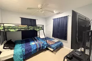 7095 54th Ave N, Saint Petersburg, FL 33709 - Photo 8