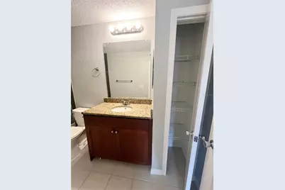 10200 Gandy Boulevard N #813, Saint Petersburg, FL 33702 - Photo 12