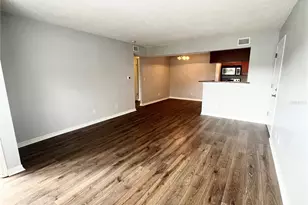 10200 Gandy Blvd N, Saint Petersburg, FL 33702 - Photo 8