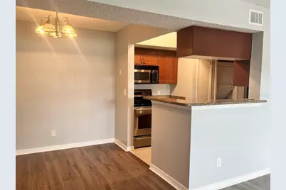 10200 Gandy Boulevard N #813, Saint Petersburg, FL 33702 - Photo 6
