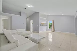 1607 Widelake Ct, Brandon, FL 33511 - Photo 8