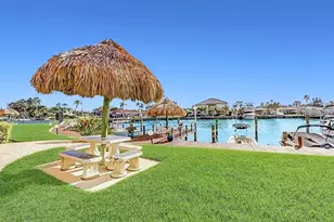 51 Island Way, Clearwater Beach, FL 33767 - Photo 30