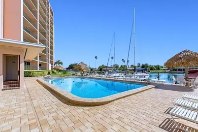 51 Island Way #108, Clearwater Beach, FL 33767 - Photo 40