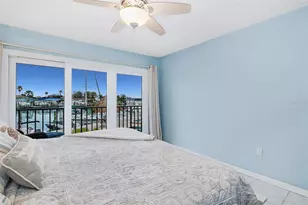 51 Island Way, Clearwater Beach, FL 33767 - Photo 14