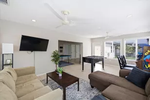 4710 Travertine Dr, Tampa, FL 33615 - Photo 12