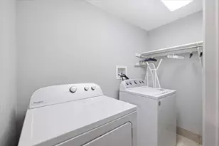 4710 Travertine Dr, Tampa, FL 33615 - Photo 28